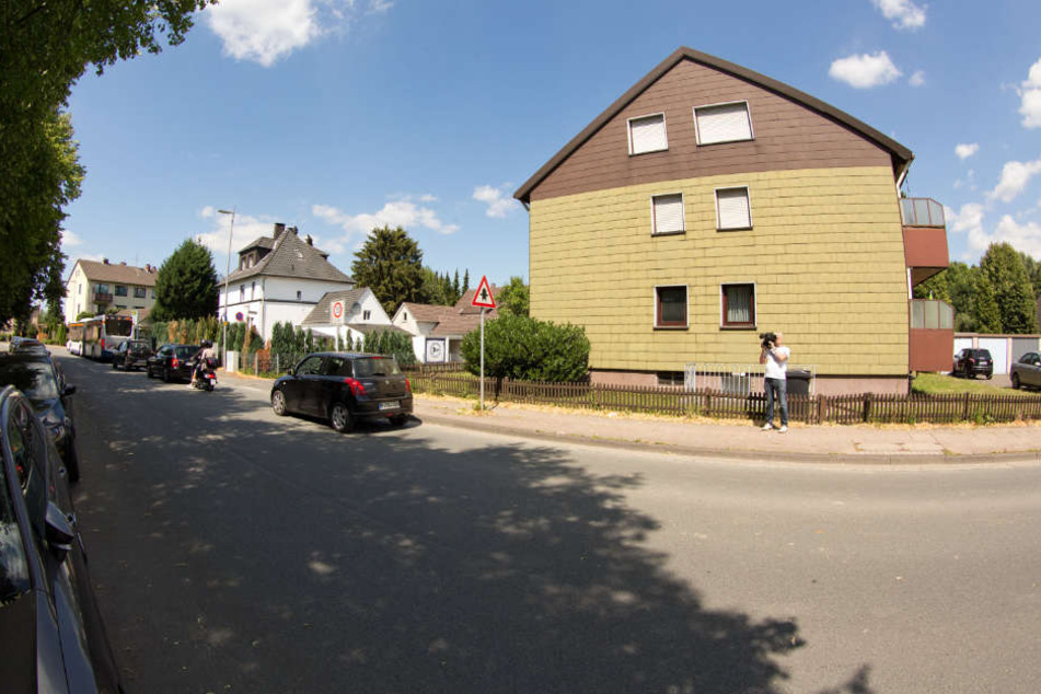 Mitten auf der Brückenstraße kam es zum schweren Unfall.