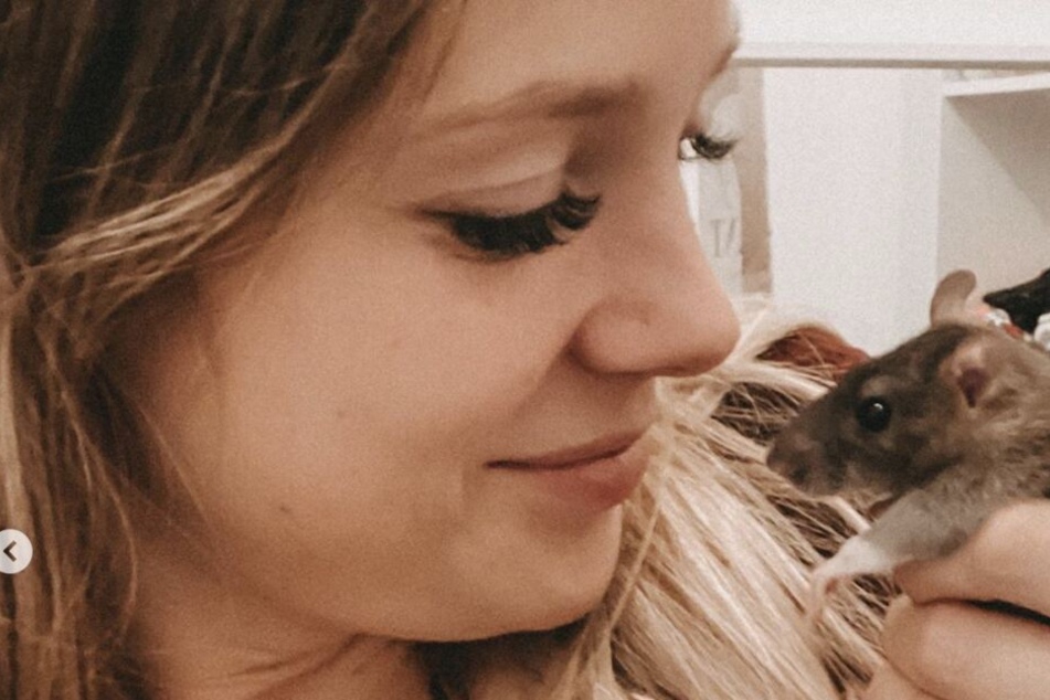 Gerade legte sich die Berlinerin drei Ratten zu.
