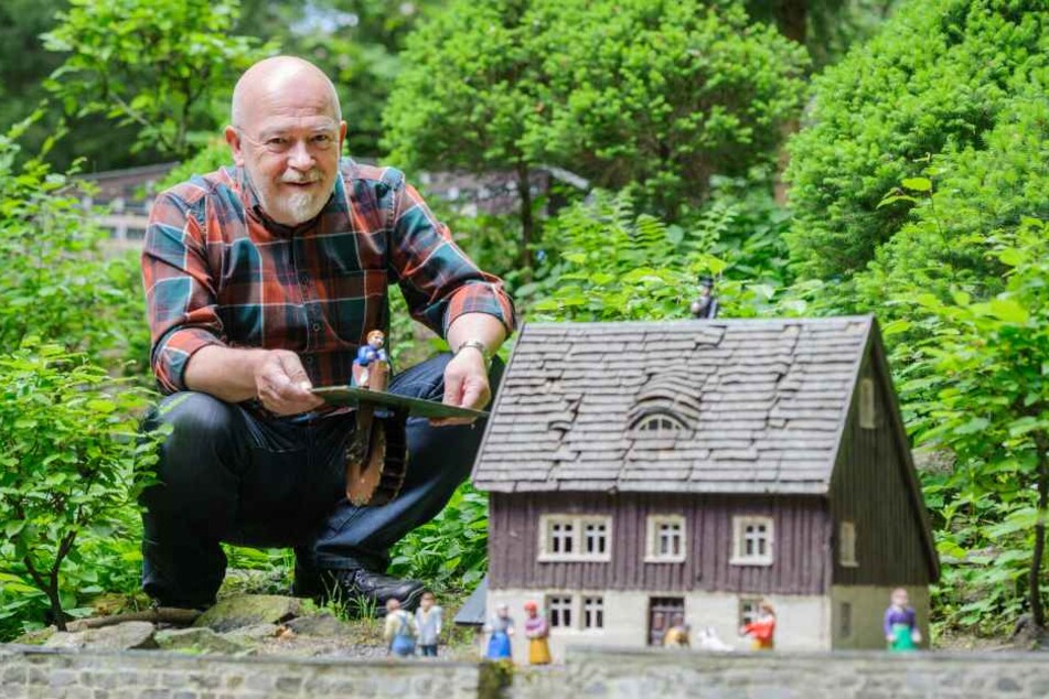 Horst Drichelt (67) freut sich auf die kommende Saison in seinem "Klein
Erzgebirge".