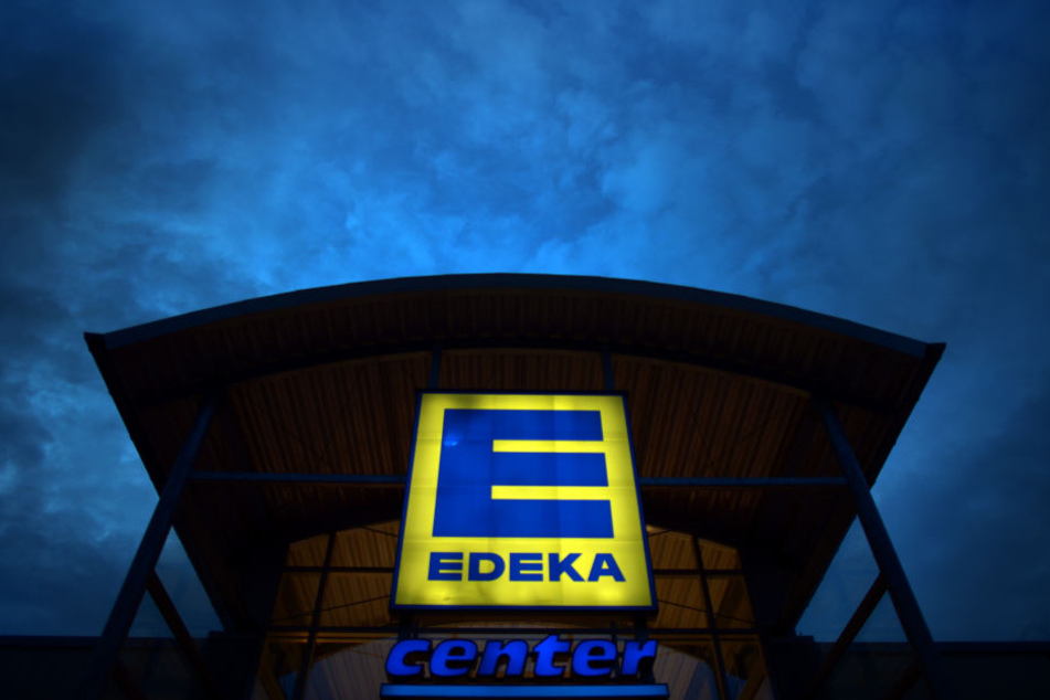 Die Supermarkt Kette Edeka soll 160 Produkte aus den Regalen verbannen