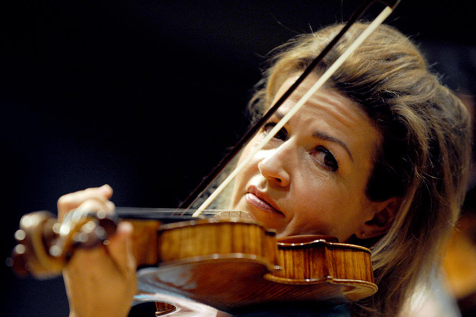 Anne-Sophie Mutter setzt sich für Integration durch Bildung ein.