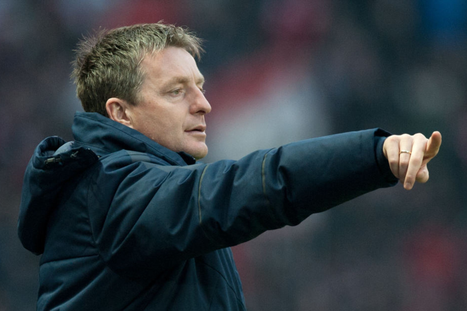 Co-Trainer Rainer Widmayer wird den Verein voraussichtlich am Saisonende verlassen und zum VfB Stuttgart wechseln.