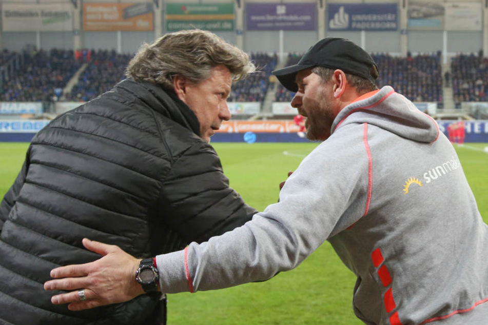 Steffen Baumgart (r.) stören die vielen Gegentreffer.