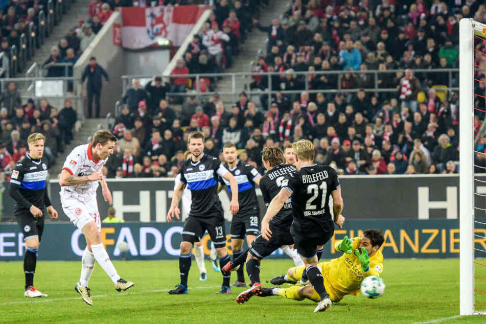 Keeper Ortega war einer der besten Arminen, gegen Marcel Sobottka aber machtlos.