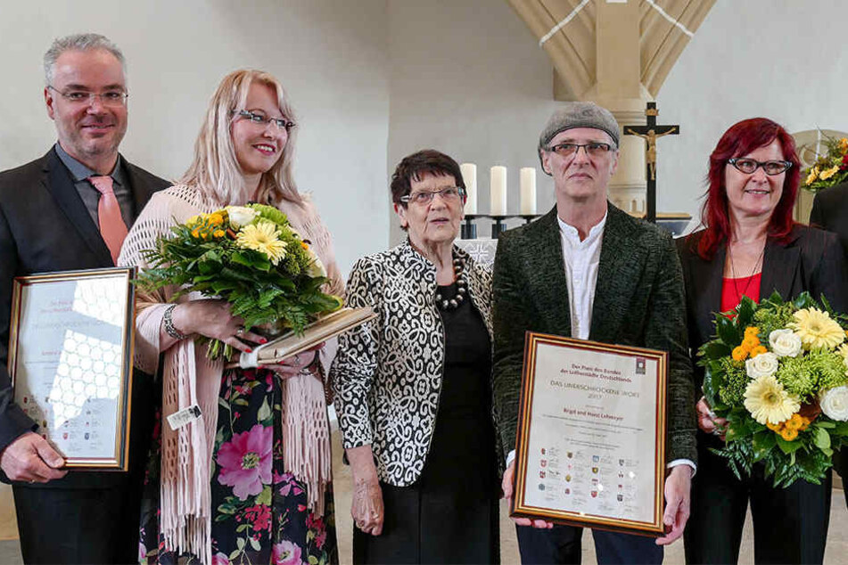 Markus und Susanna Nierth (li.), sowie Horst und Birgit Lohmeyer (re.) mit der ehemaligen Bundestagspräsidentin Rita Süßmuth (CDU), die die Laudatio hielt.