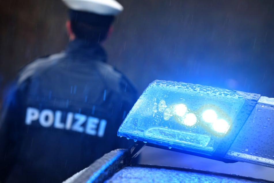 Die Polizei ermittelt weiter bezüglich der Vergewaltigung. (Symbolbild)