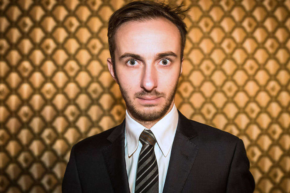 Jan Böhmermann wurde vom "Playboy" zum Mann des Jahres gekürt.