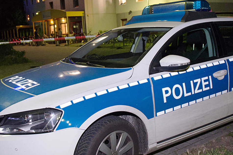 Die Teenager konnten nach Flucht schnell ausfindig gemacht und festgenommen werden. (Symbolbild)