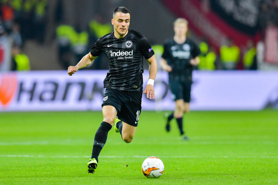 Flügelflitzer Filip Kostic kam im Winter als Leihgabe vom HSV an den Main