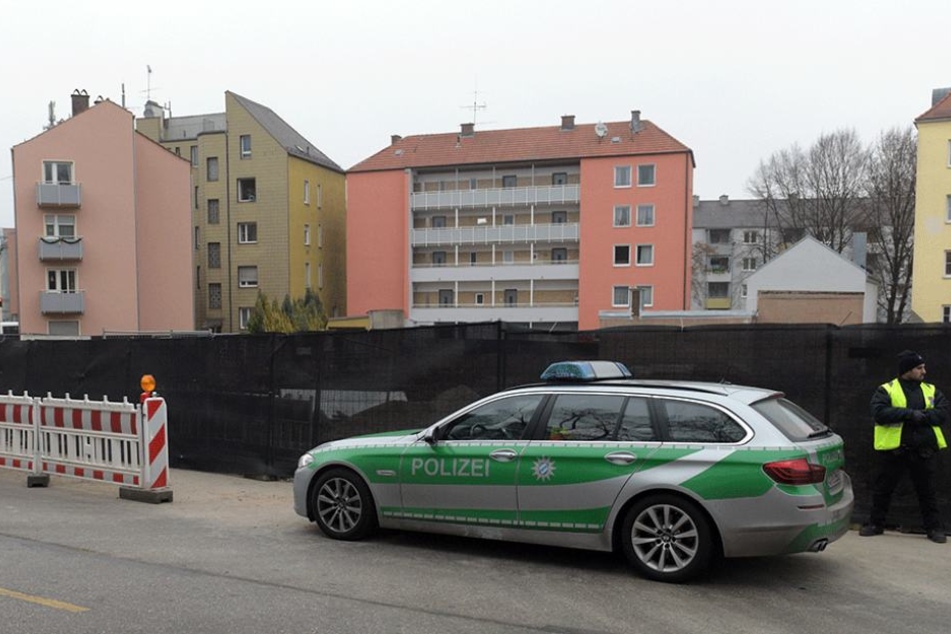 Im Umkreis von 1500 Meter von dieser Baustelle müssen alle Menschen ihre Wohnungen verlassen.