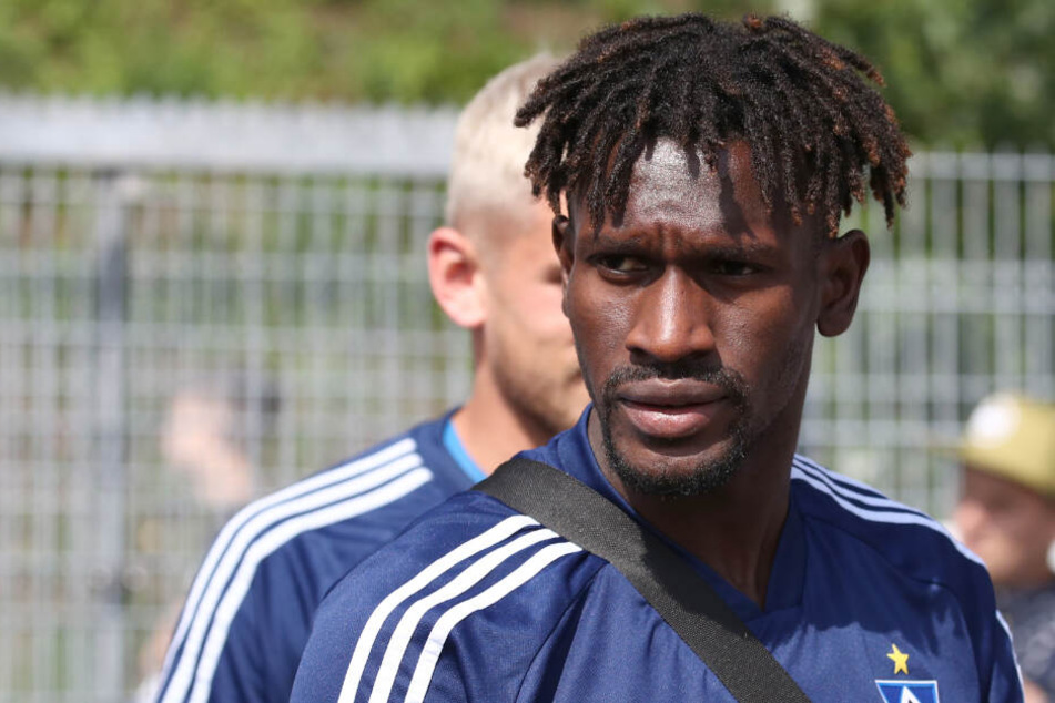 Bakery Jatta fährt mit dem HSV nach Chemnitz zum Pokalspiel.
