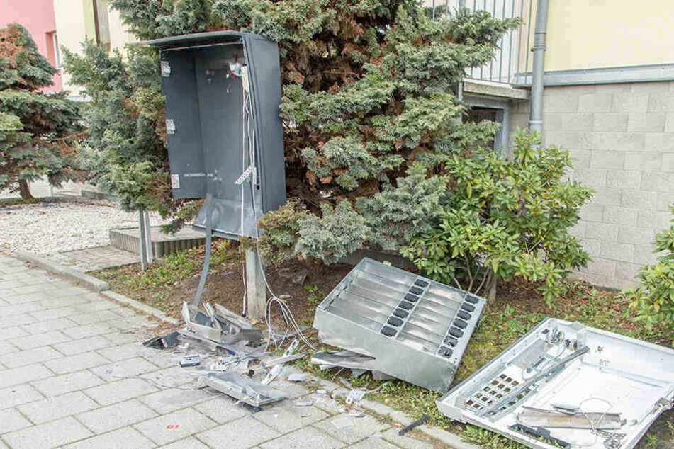 Auch in der Wittgensdorfer Straße wurde ein Automat gesprengt.