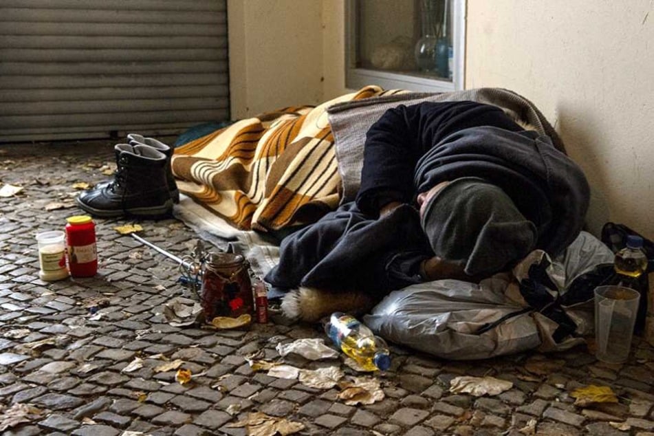 Immer wieder werden Obdachlose Opfer von Gewalt (Symbolbild).