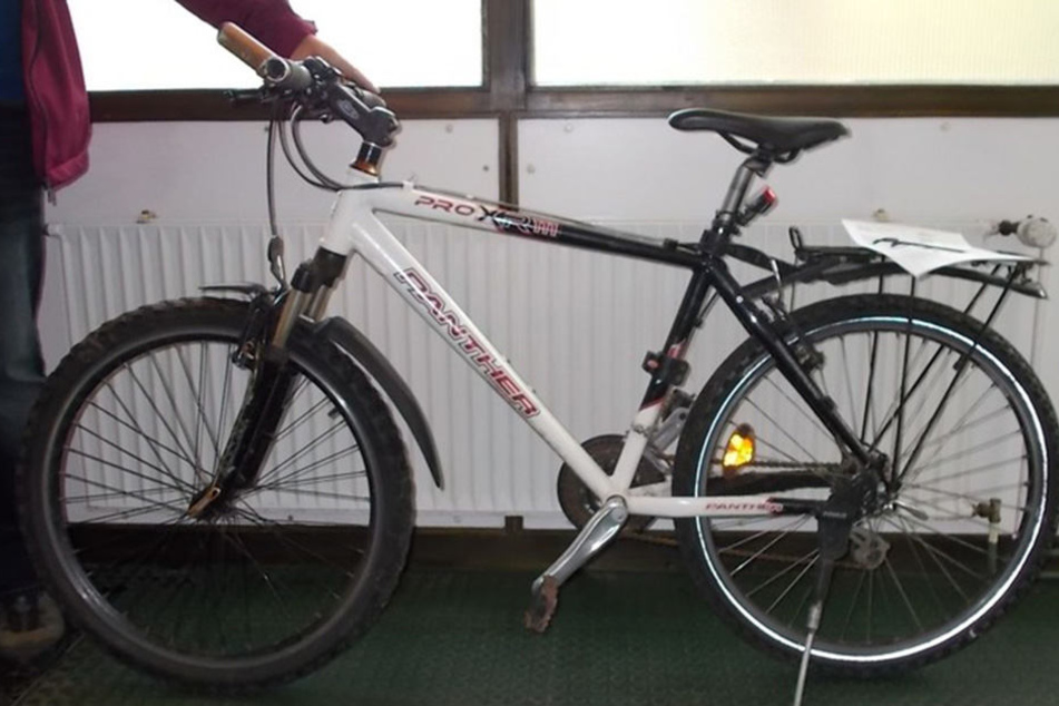 Vermisst jemand dieses Fahrrad?