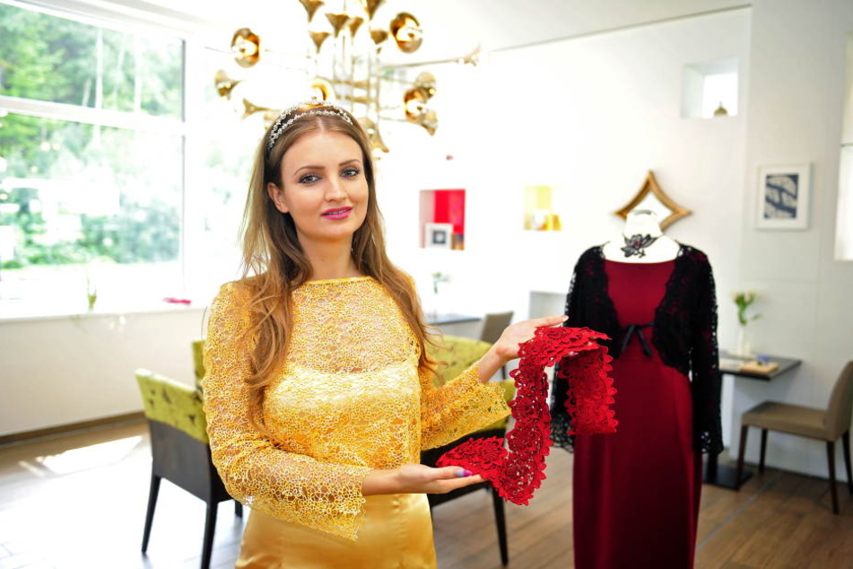 Spitzenprinzessin Barbara Riss (27) eröffnete am Freitag den "Showroom" im Hotel.