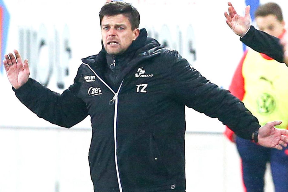 FSV-Trainer Torsten Ziegner hat plötzlich wieder personelle Alternativen.