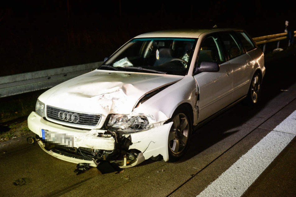 Auf der A9 in Richtung München kam es am Sonntagabend zu einem heftigen Unfall.