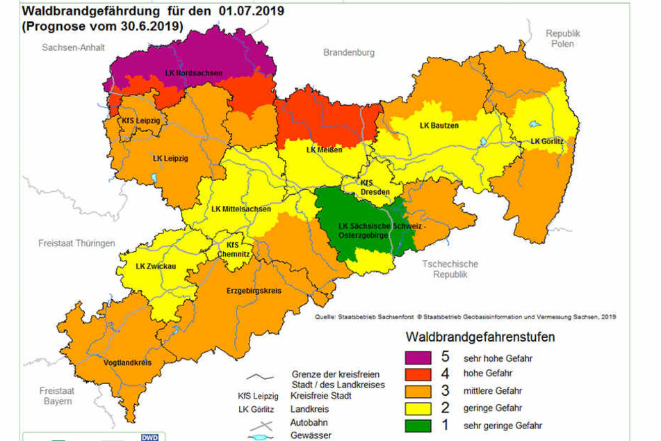 In Westsachsen gilt aktuell die Waldbrandstufe zwei und drei.