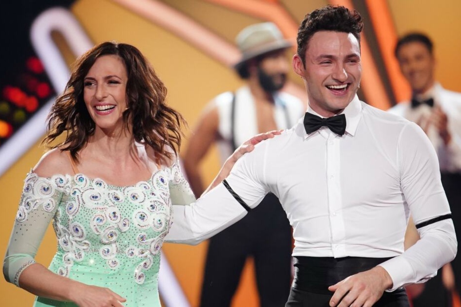 Ulrike Franks (50) Tanzpartner Robert Beitsch (27) würde gern einen Ausflug zu GZSZ machen.
