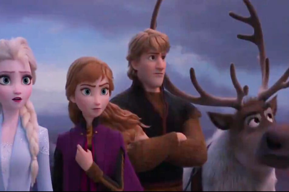 Elsa, Anna, Kristoff und Rentier Sven im neuen Teaser.