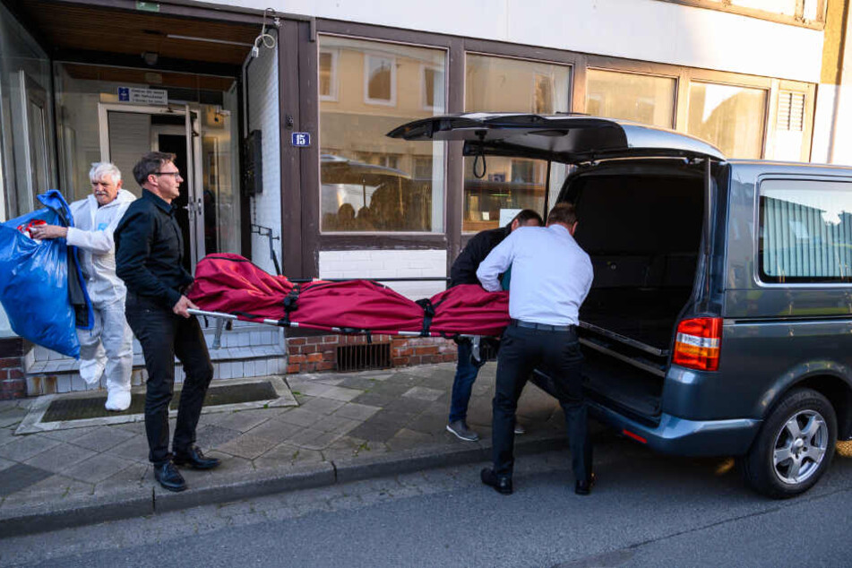 Die Ermittler gehen davon aus, dass sich die 19-Jährige selbst das Leben nahm.