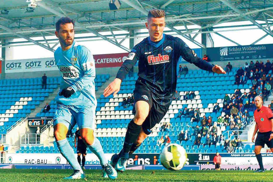 Gegen Paderborn zum Auftakt ins Jahr 2018 durfte Okan Aydin (l.) über 90 Minuten ran. Seither ist er weg vom Fenster.