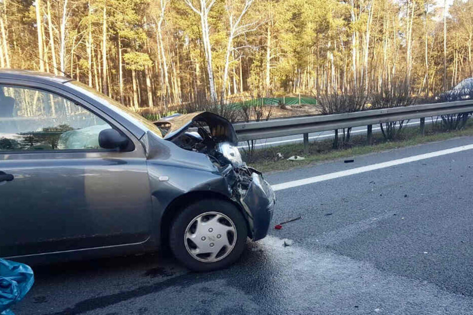 Bei dem Zusammenprall wurden insgesamt sechs Personen im Alter von einem bis 24 Jahren verletzt.