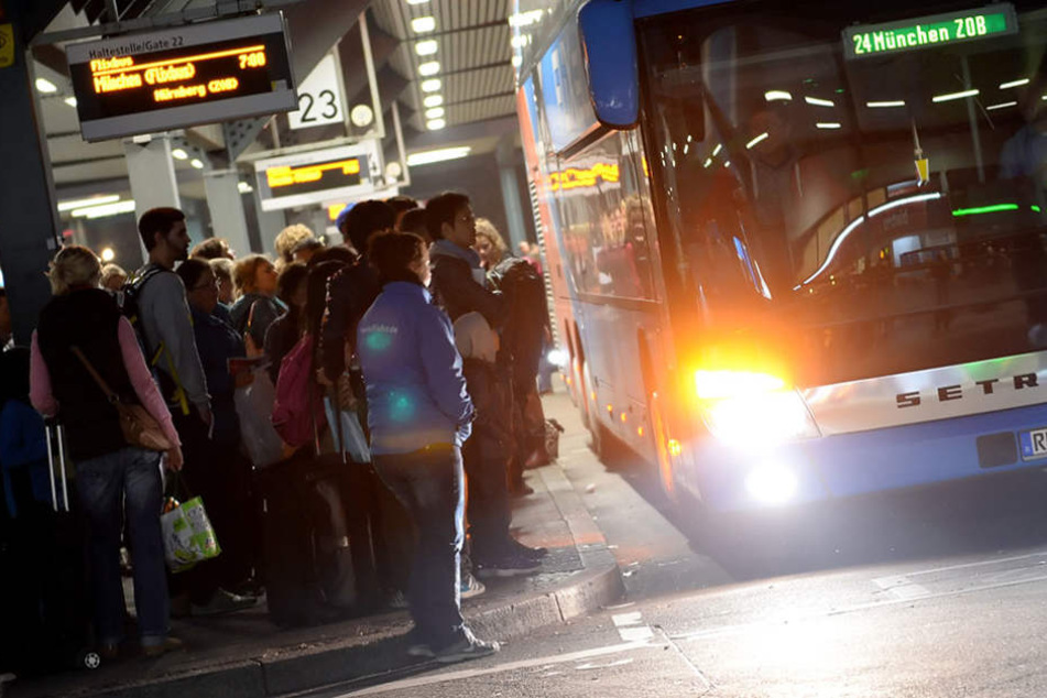 Der Busbahnhof soll wegen der vielen Fahrgäste ab 2019 in einem neuen Glanz erstrahlen.
