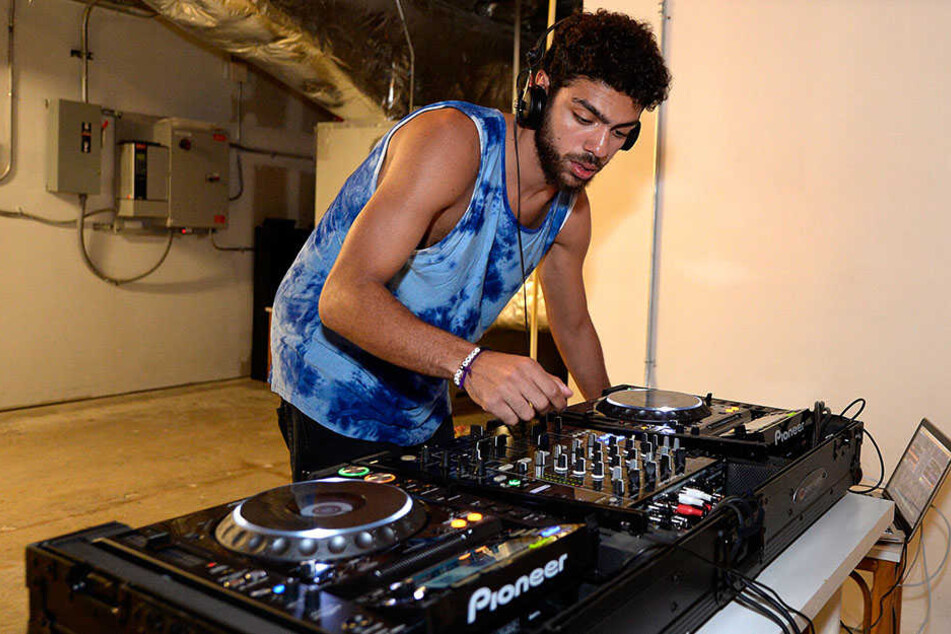 Noah Becker 2013 als DJ bei der Art Basel in Miami.