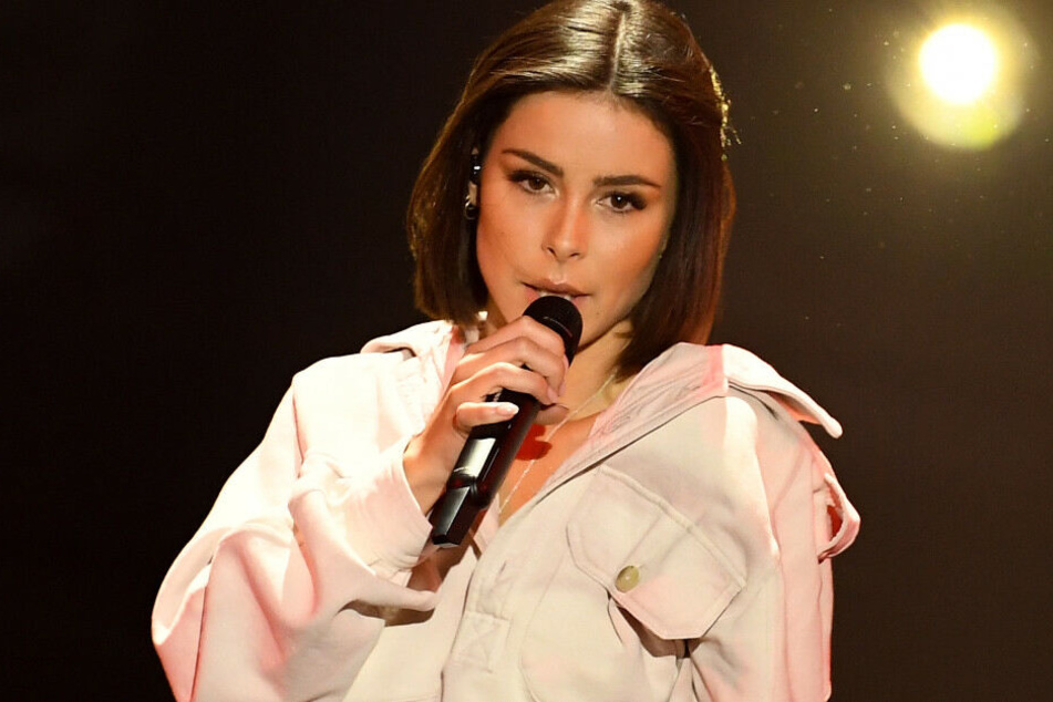 Lena Meyer-Landrut steht beim Vorentscheid für den Eurovision Song Contest "Unser Lied für Israel" auf der Bühne. (Archivbild)