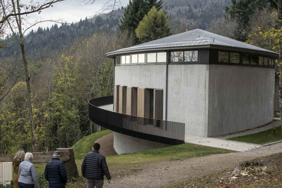 Das deutsch-französische Weltkriegs-Museum auf dem einstigen Schlachtfeld am Vogesen-Gipfel Hartmannsweilerkopf.