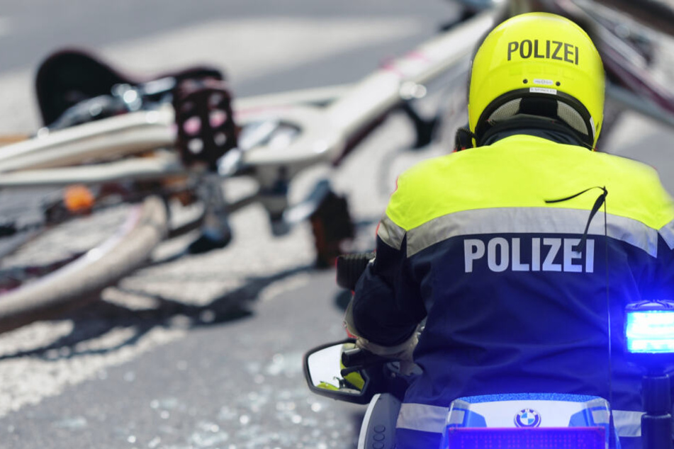Hat der Motorradpolizist den Radfahrer abgedrängt? Versucht die Berliner Polizei das zu verschweigen? (Bildcollage)