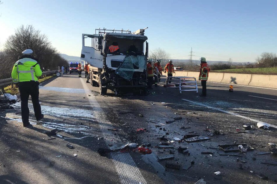 Die A81 musste eine Stunde lang in Fahrtrichtung Heilbronn voll gesperrt werden.