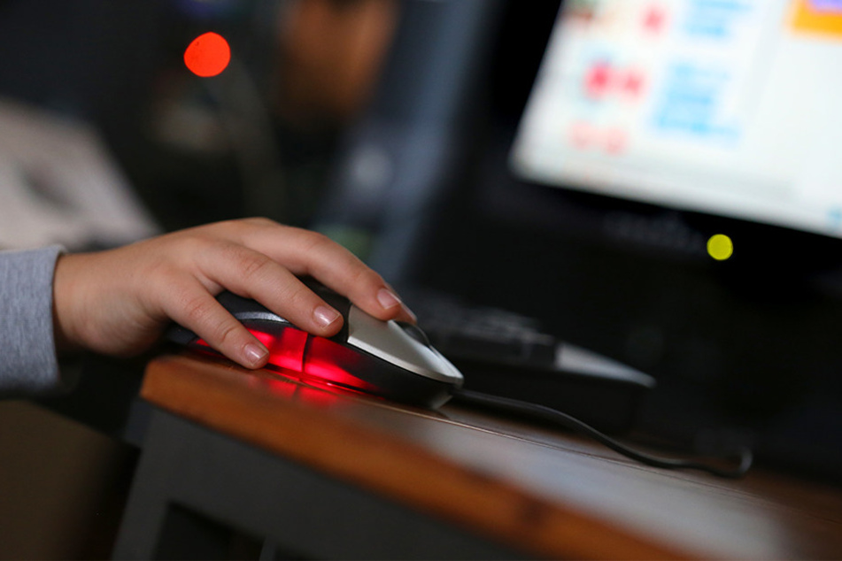 Kinder sollen einen besseren Umgang mit dem Internet lernen.
