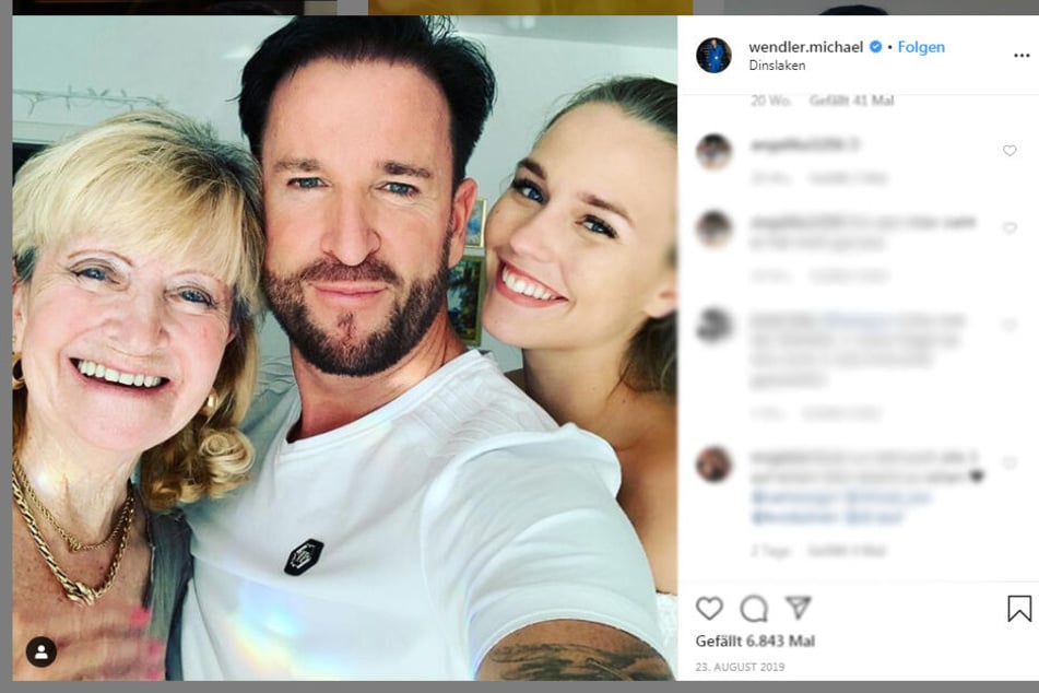 Michael Wendlers Mama Christina, Michael Wendler und seine neue Freundin Laura Müller.