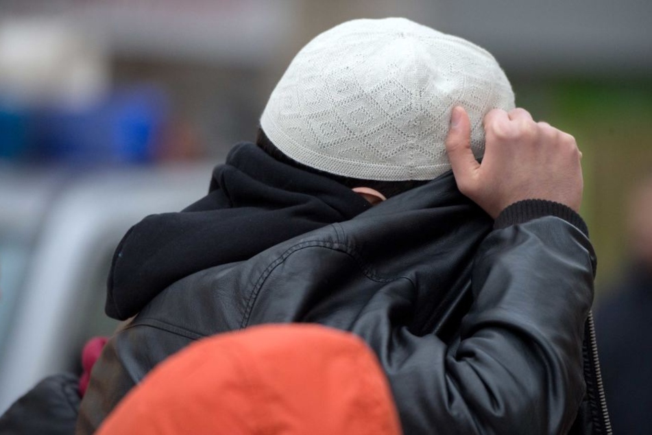 Die Zahl der Salafisten hat sich in den vergangenen fünf Jahren in Berlin auf 880 mehr als verdoppelt.