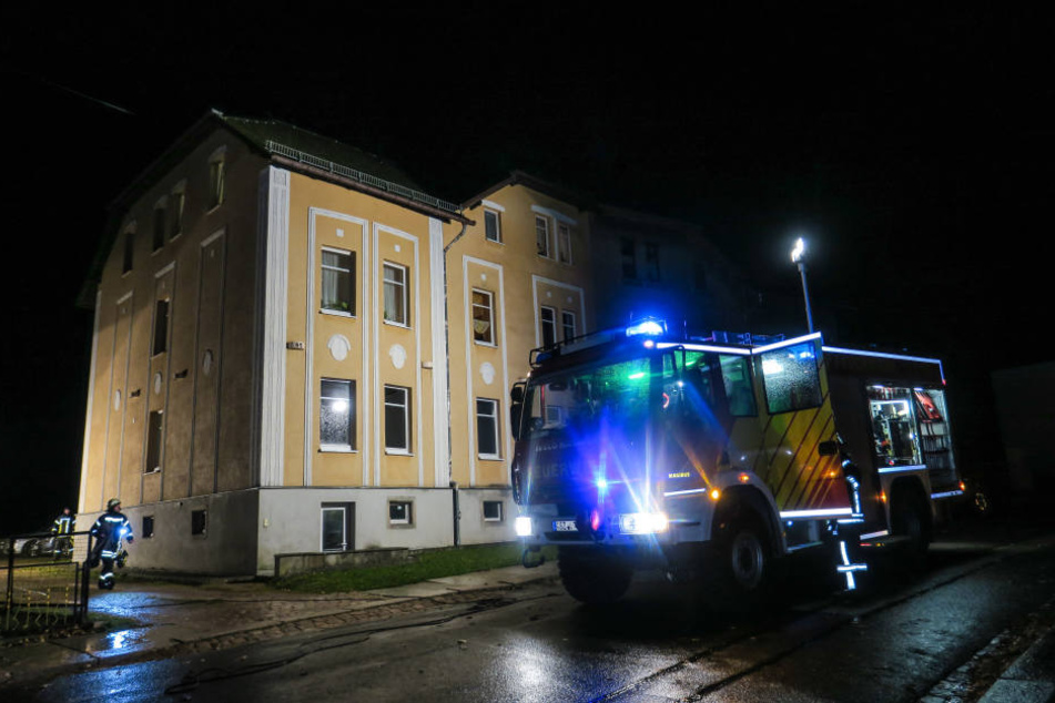 Die Feuerwehr musste am Freitagabend in die Ringstraße in Eibenstock ausrücken.