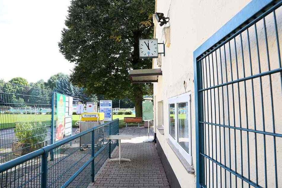 Weil kaum noch Badegäste kommen, wurden die Öffnungszeiten verkürzt.