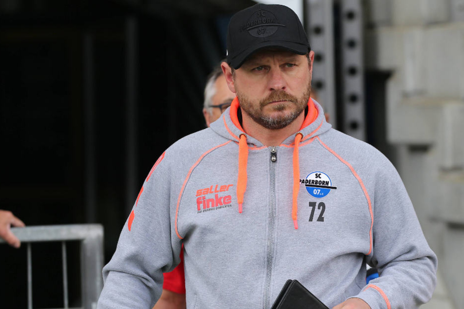 Steffen Baumgart ist total auf das nächste Spiel gegen den SV Wehen Wiesbaden fokussiert.