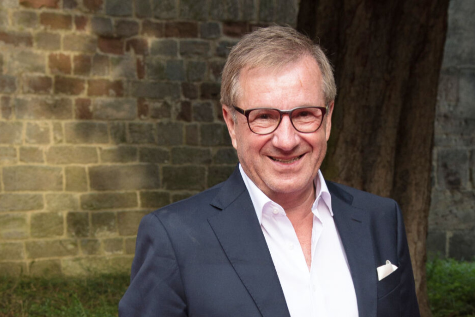 Jan Hofer (69) bekommt wegen seiner Arbeit bei der Tagesschau Drohungen. (Archivbild)