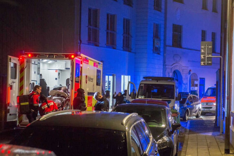 Ein Mädchen musste mit dem Rettungswagen abtransportiert werden.
