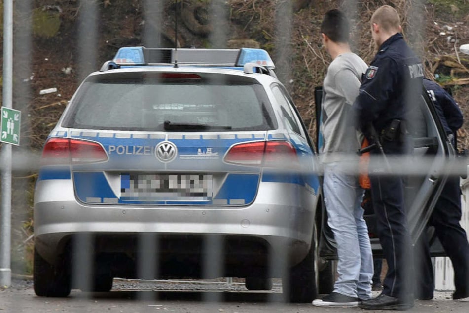 Der 24-Jährige konnte festgenommen werden und sitzt in U-Haft. Er hatte 1,4 Promille intus. (Symbolbild)