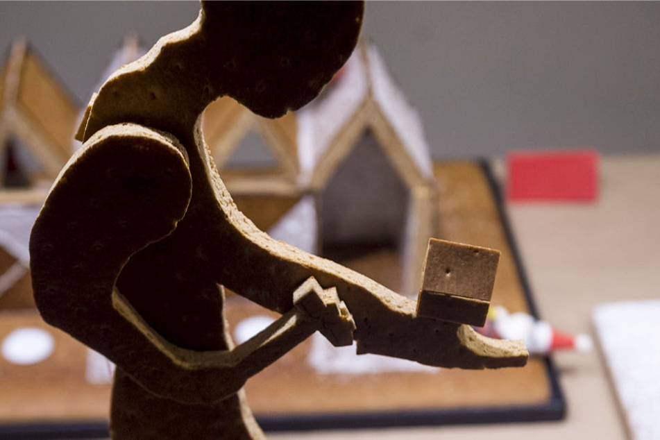 Der "Hammering Man" aus Lebkuchen.
