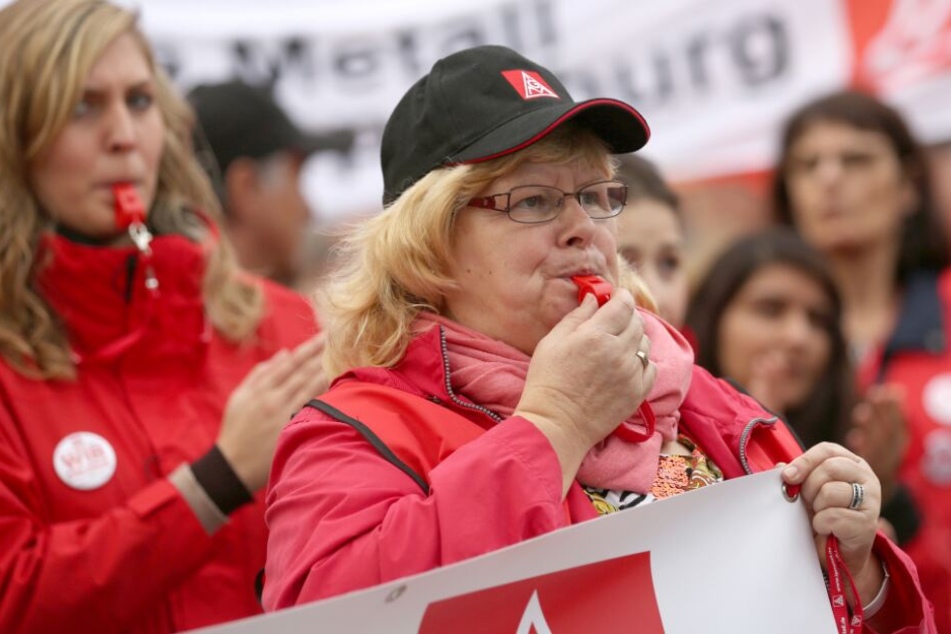 Die Proteste der Demonstranten haben nun Wirkung gezeigt.