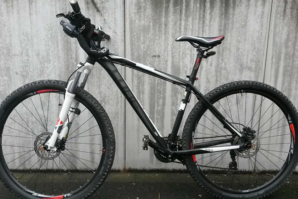 Das Mountainbike der Marke Cube wurde offenbar gestohlen.