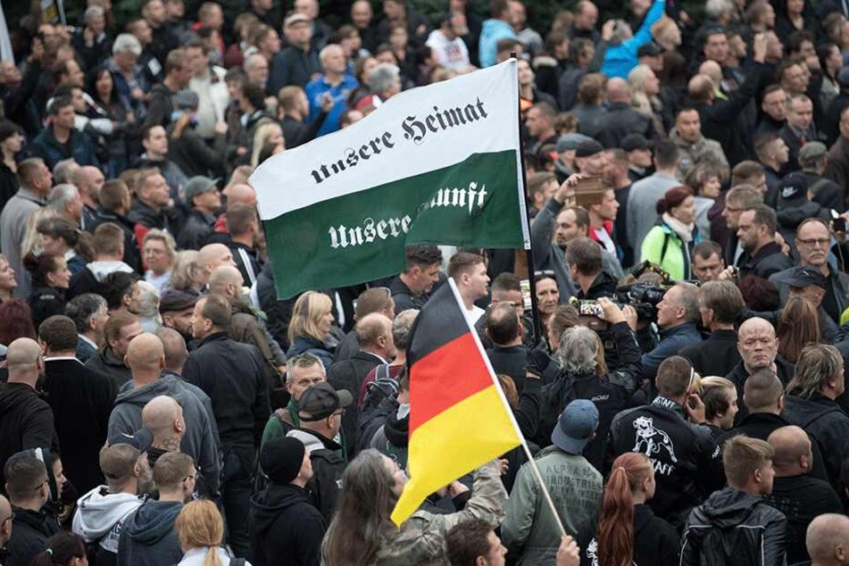 Auch durch die Ereignisse in Chemnitz stieg laut RAA die Zahl rechter Angriffe.