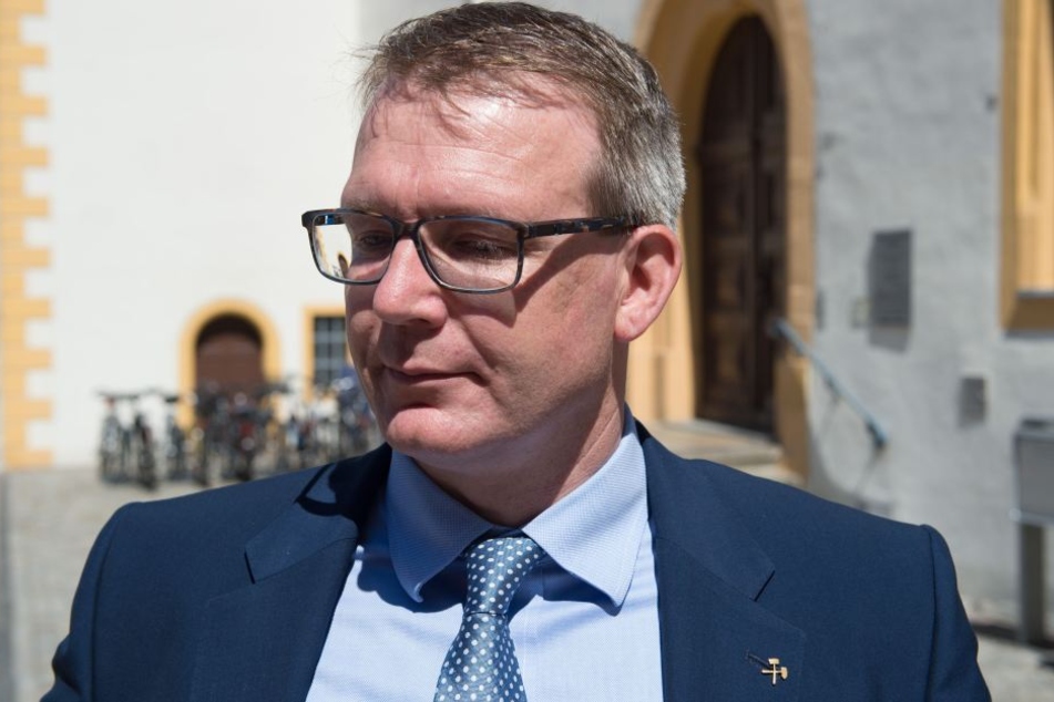 Oberbürgermeister Sven Krüger (SPD) will um den Erhalt von Solarworld kämpfen.