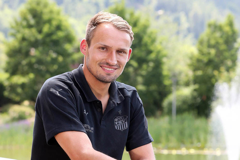 Gut gelaunt: FSV-Kapitän Toni Wachsmuth im Teamhotel in Bad Blankenburg.