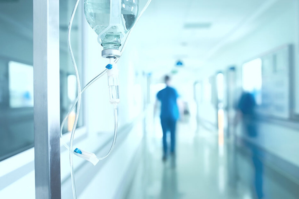 Diverse Krankenhausaufenthalte erschlich sich der 41-Jährige.