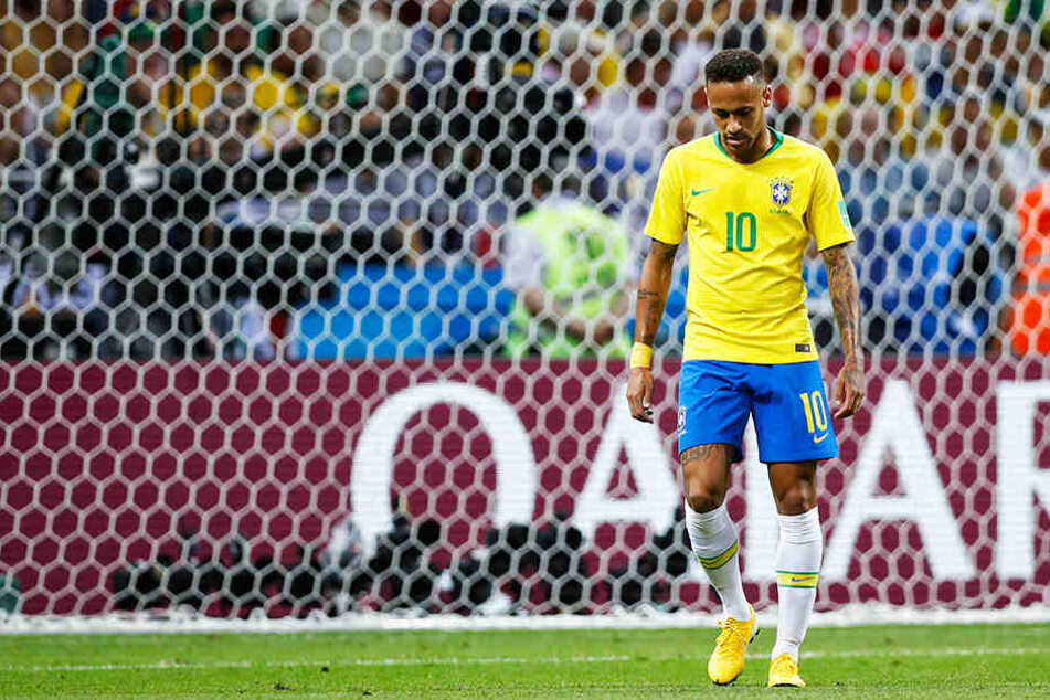 Brasiliens Superstar Neymar ist offiziell nicht unter den zehn besten Fußballern der Welt!